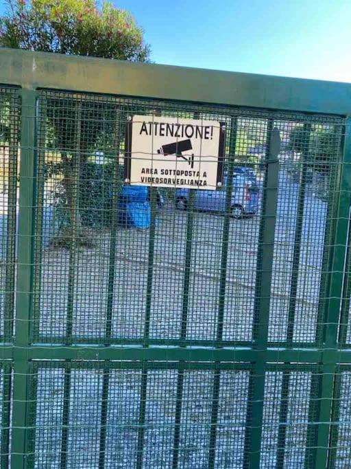 Nene Al Mare Appartamento Con Posto Auto Wifi E Idromassaggio サンタ・マルゲリータ・リグレ エクステリア 写真