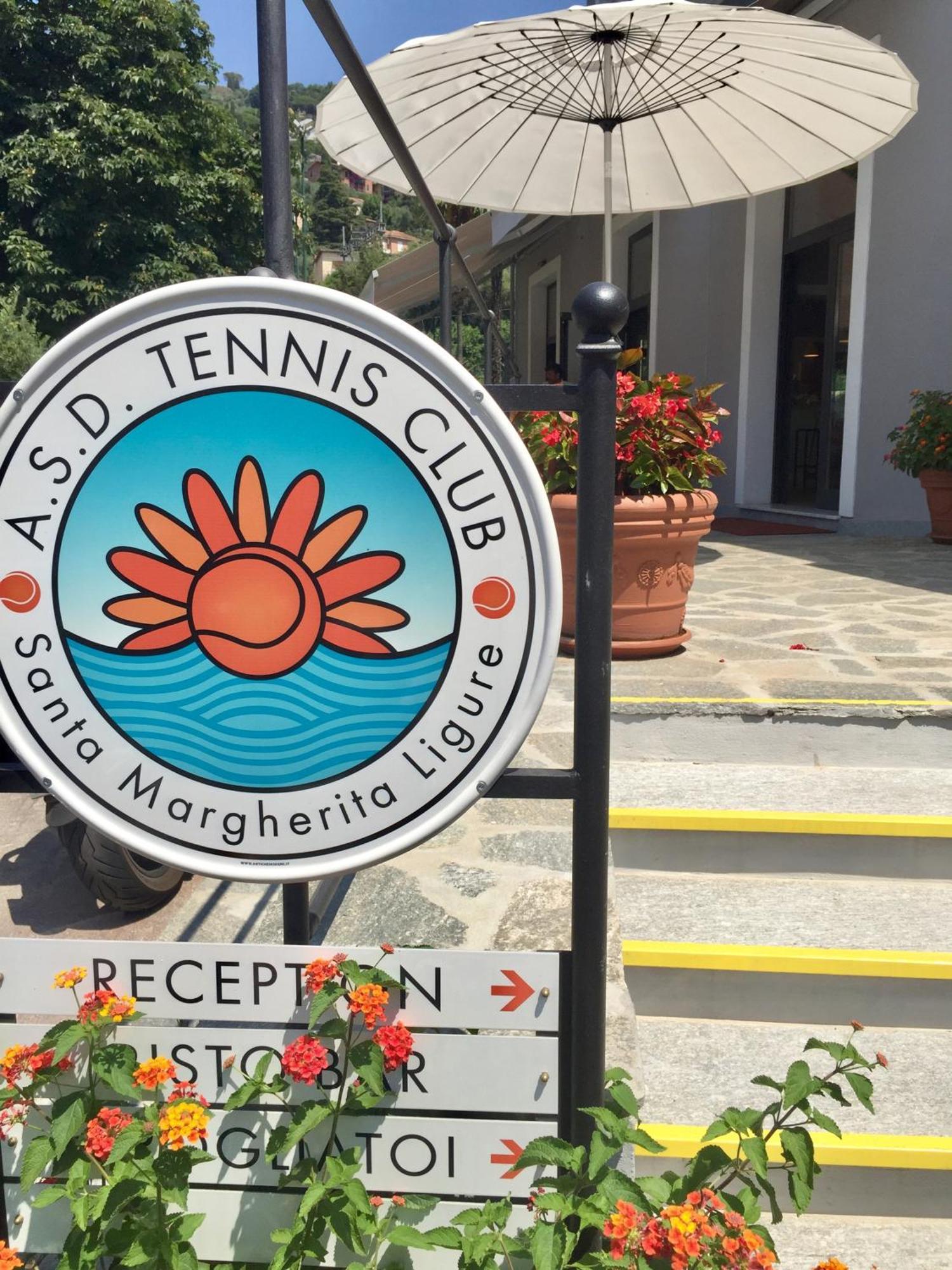 Nene Al Mare Appartamento Con Posto Auto Wifi E Idromassaggio サンタ・マルゲリータ・リグレ エクステリア 写真
